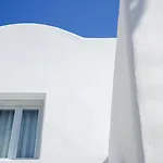 Makris Aparthotel