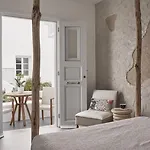 Aparthotel Makris