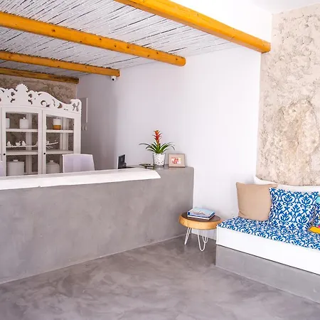 Makris Apartmanhotel