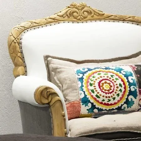 Makris 3* Kamari (Santorini)