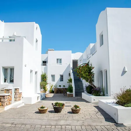 Makris Aparthotel