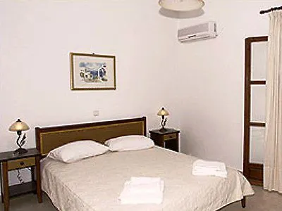 Aparthotel Makris Kamari (Santorini)