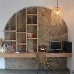 Lägenhetshotell Makris 3*