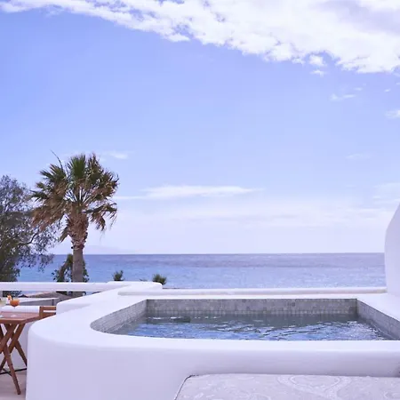 Makris 3* Kamari (Santorini)