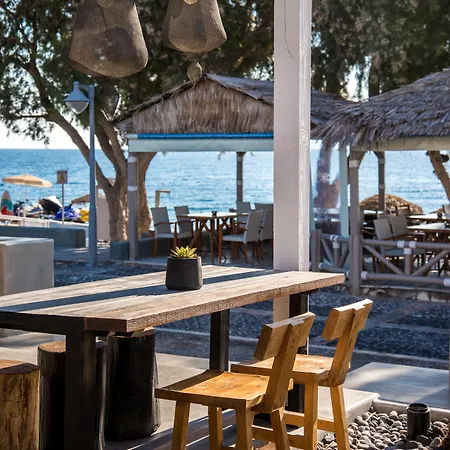 Makris Apartahotel Kamári