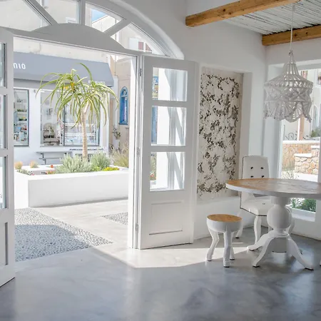 Makris Apart Otel 3*