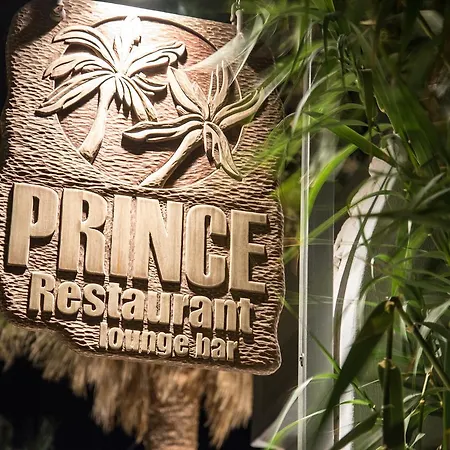 Apart Otel Makris Kamári